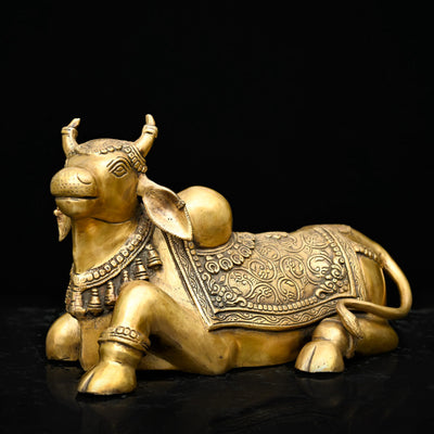 nandi statue