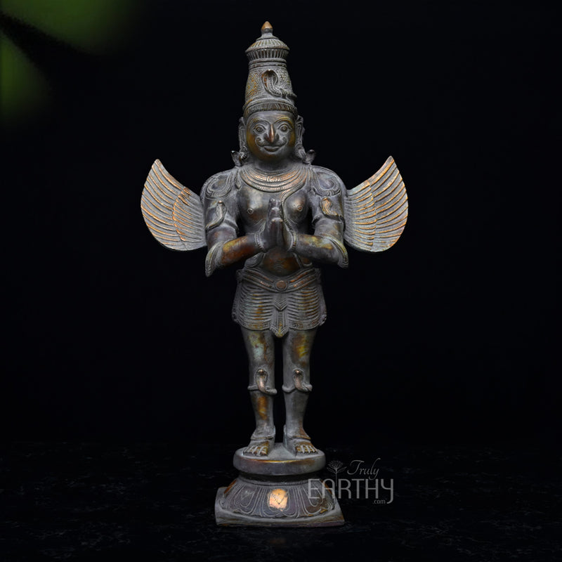 garuda sculpture