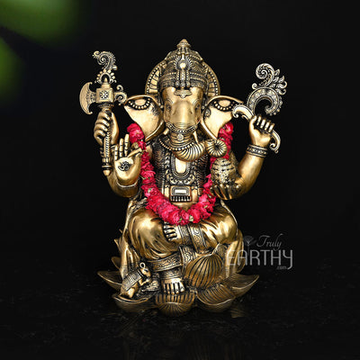 brass ganesh statue