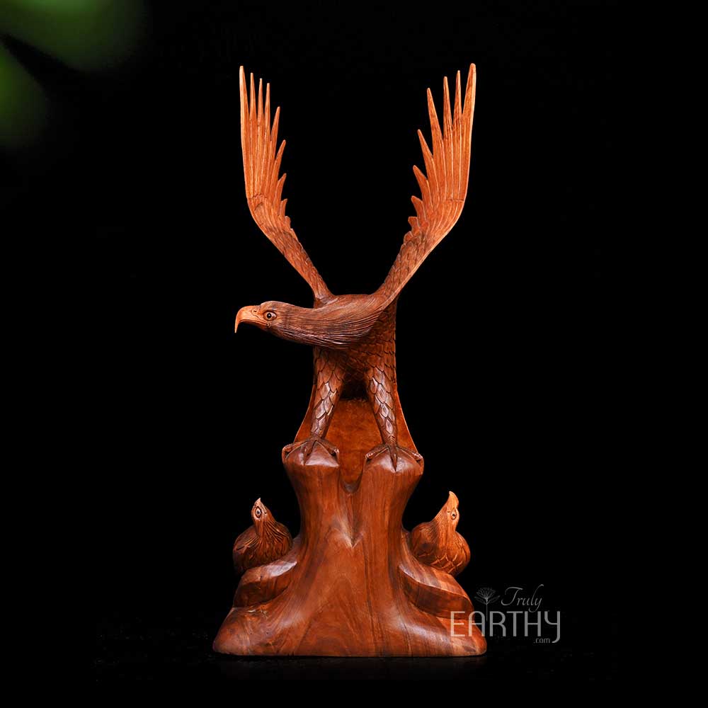 wooden eagle sculpture