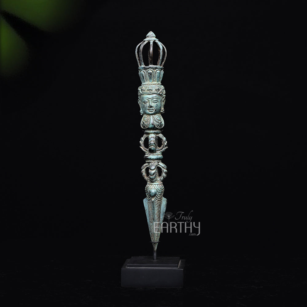 bronze dagger