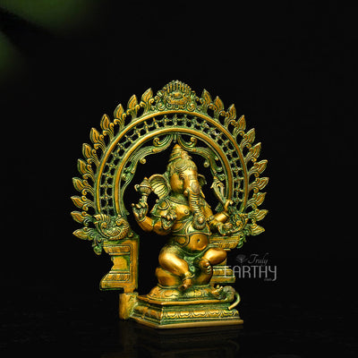 antique ganesha statue_2