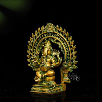 antique ganesha statue_4