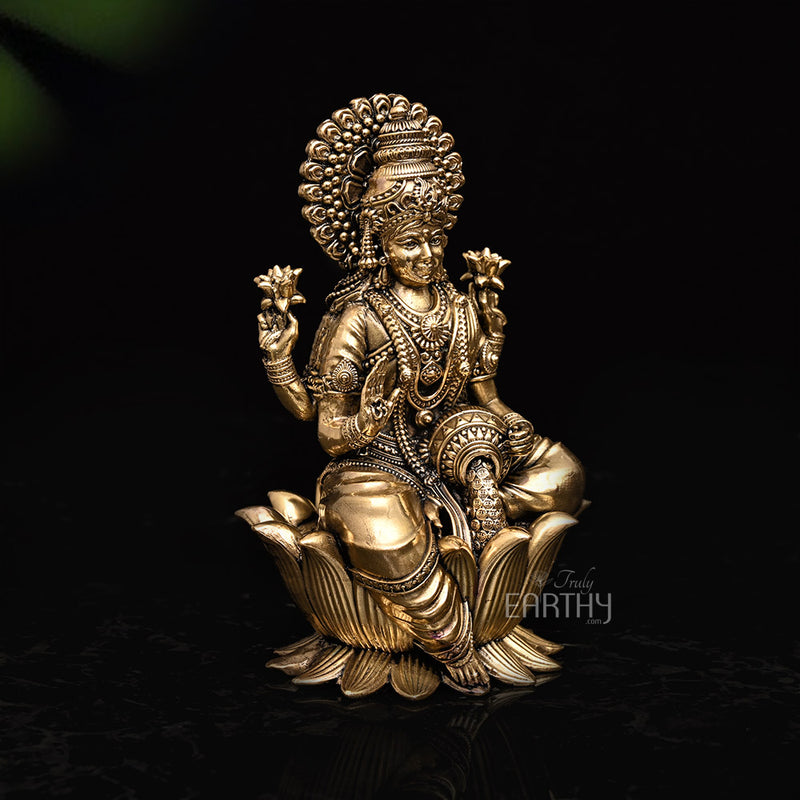brass dhanlaxmi sculpture_3