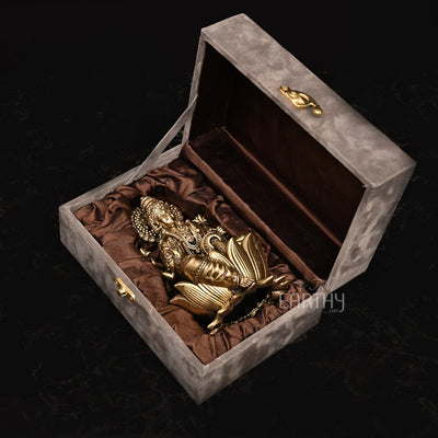 brass dhanlaxmi sculpture_5
