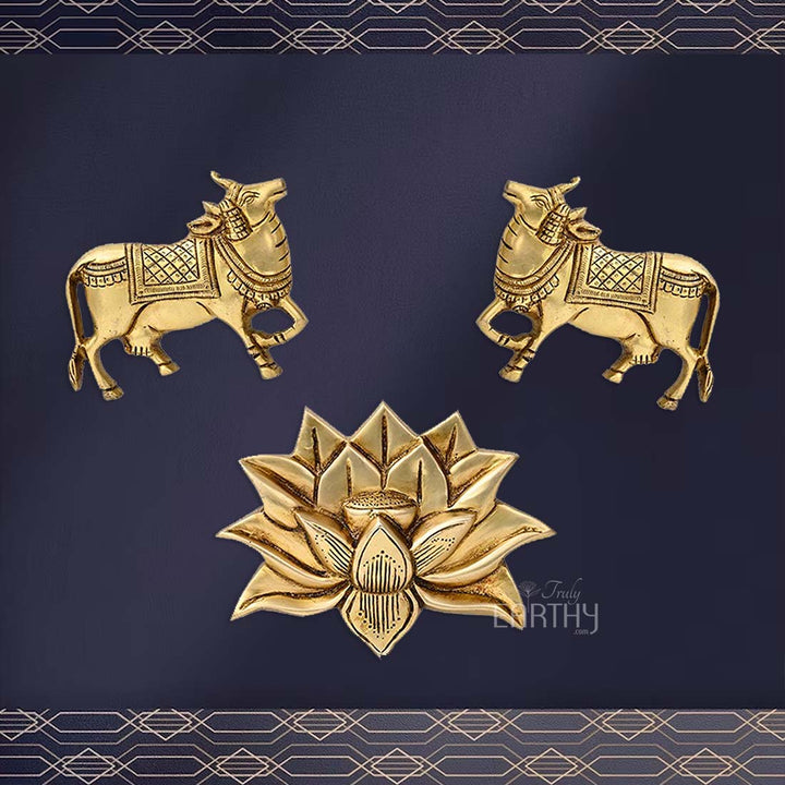 Kamdhenu Cows &amp; Lotus - Set of 3 (Brass Wall Hanging)