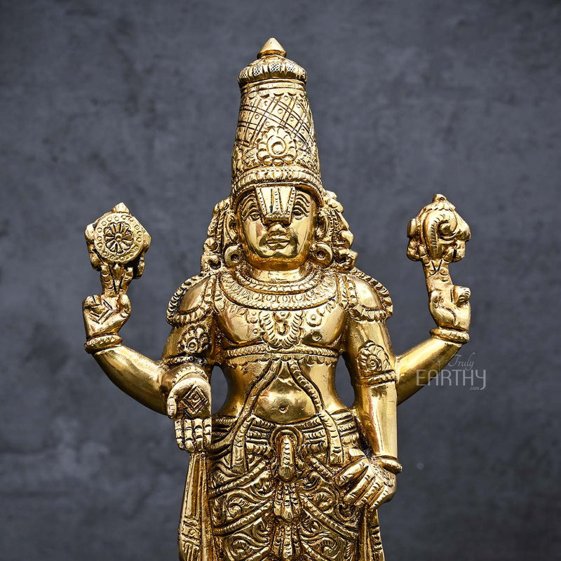 brass triupati balaji idol, closeup