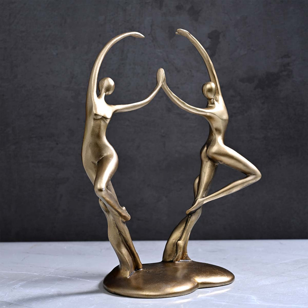 dancing couple sculpture, angel 2