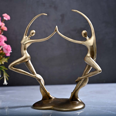 dancing couple sculpture