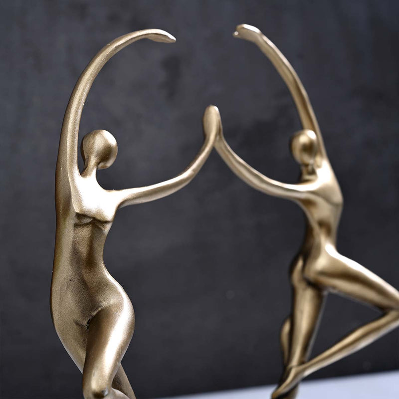 dancing couple sculpture, angel 4