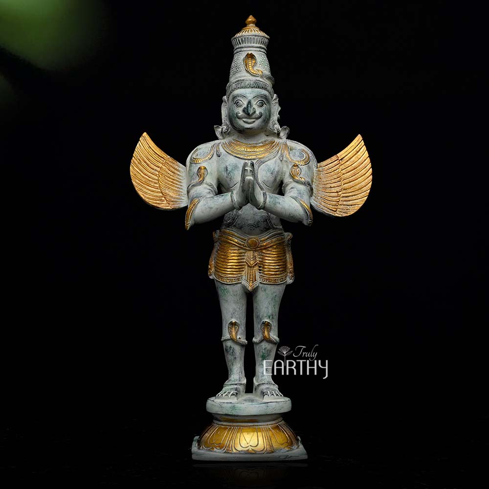 garuda statue