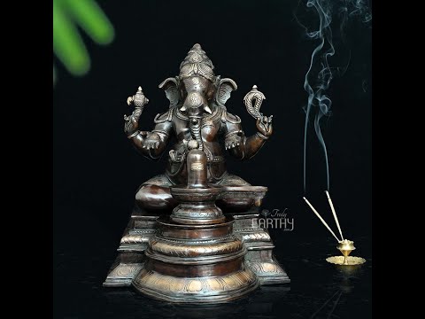 Chola Ganesha with Shiva Lingam