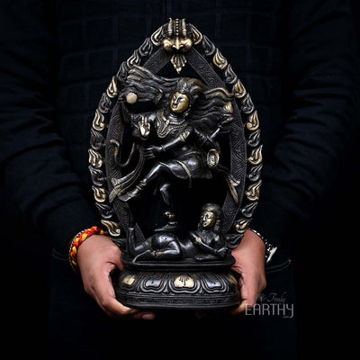 dancing shiva sculpture