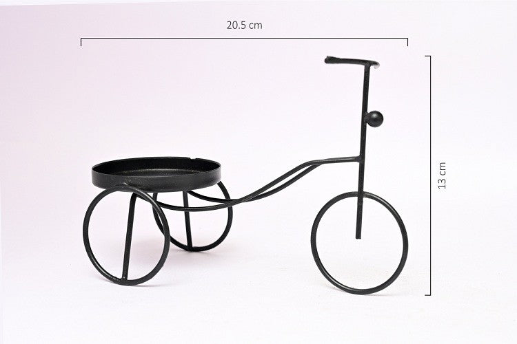Tricycle Metal Planter Set of 2 (without Plant).