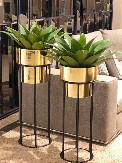 alt="grand jaipur golden metal planter"